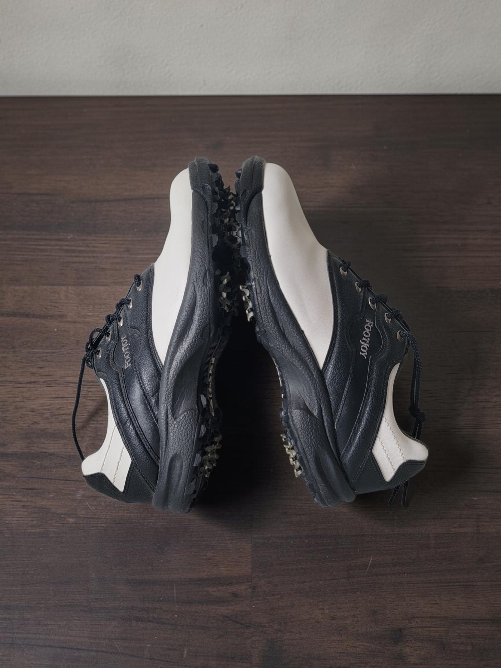 FootJoy Men’s Black & White Comfort Golf Shoes Size 11 - Picture 5 of 7